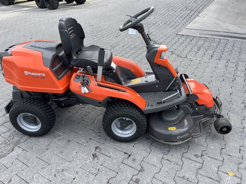 Husqvarna Rider 216T AWD 103cm Mähdeck nur 53h