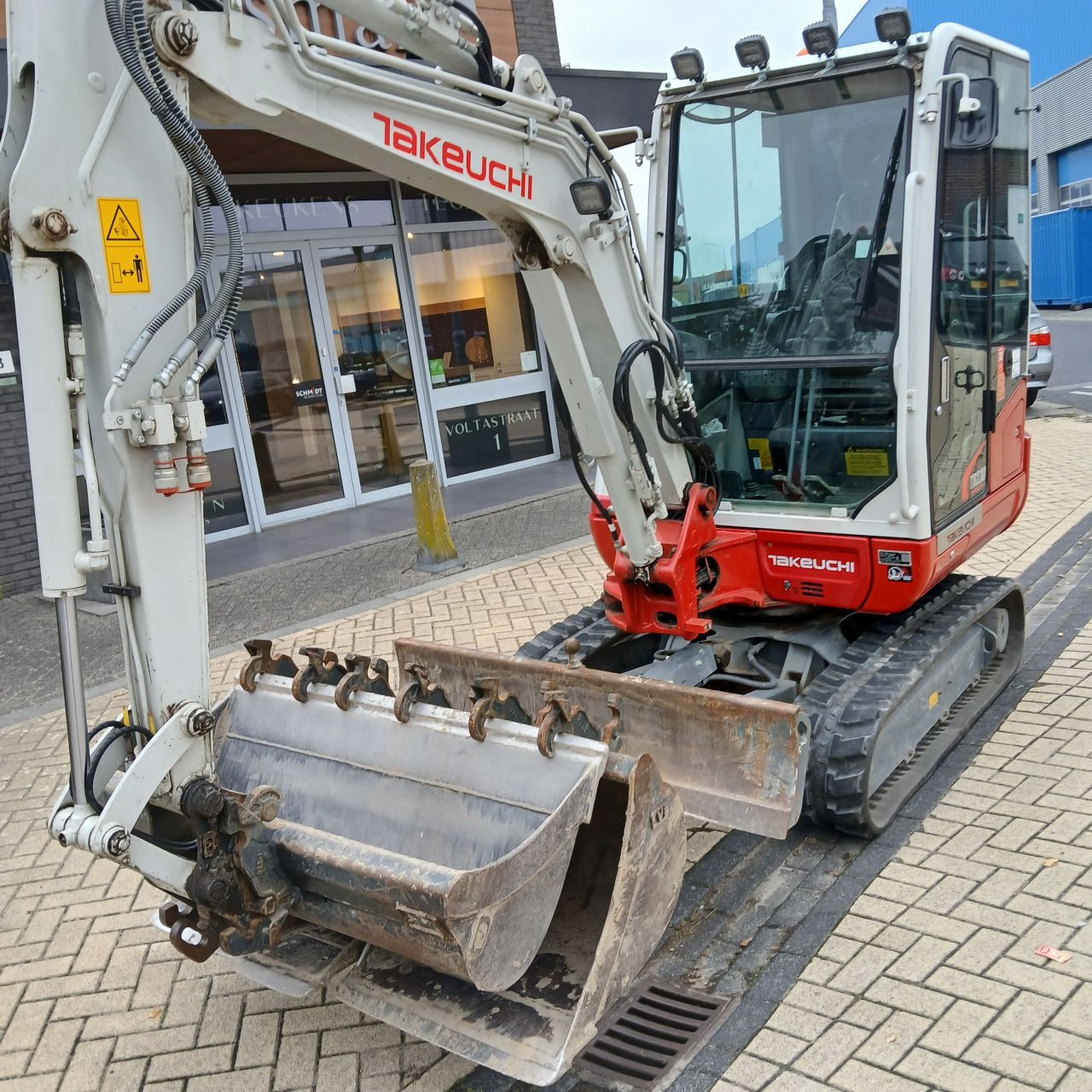 Super nette Takeuchi TB230 Minigraver.