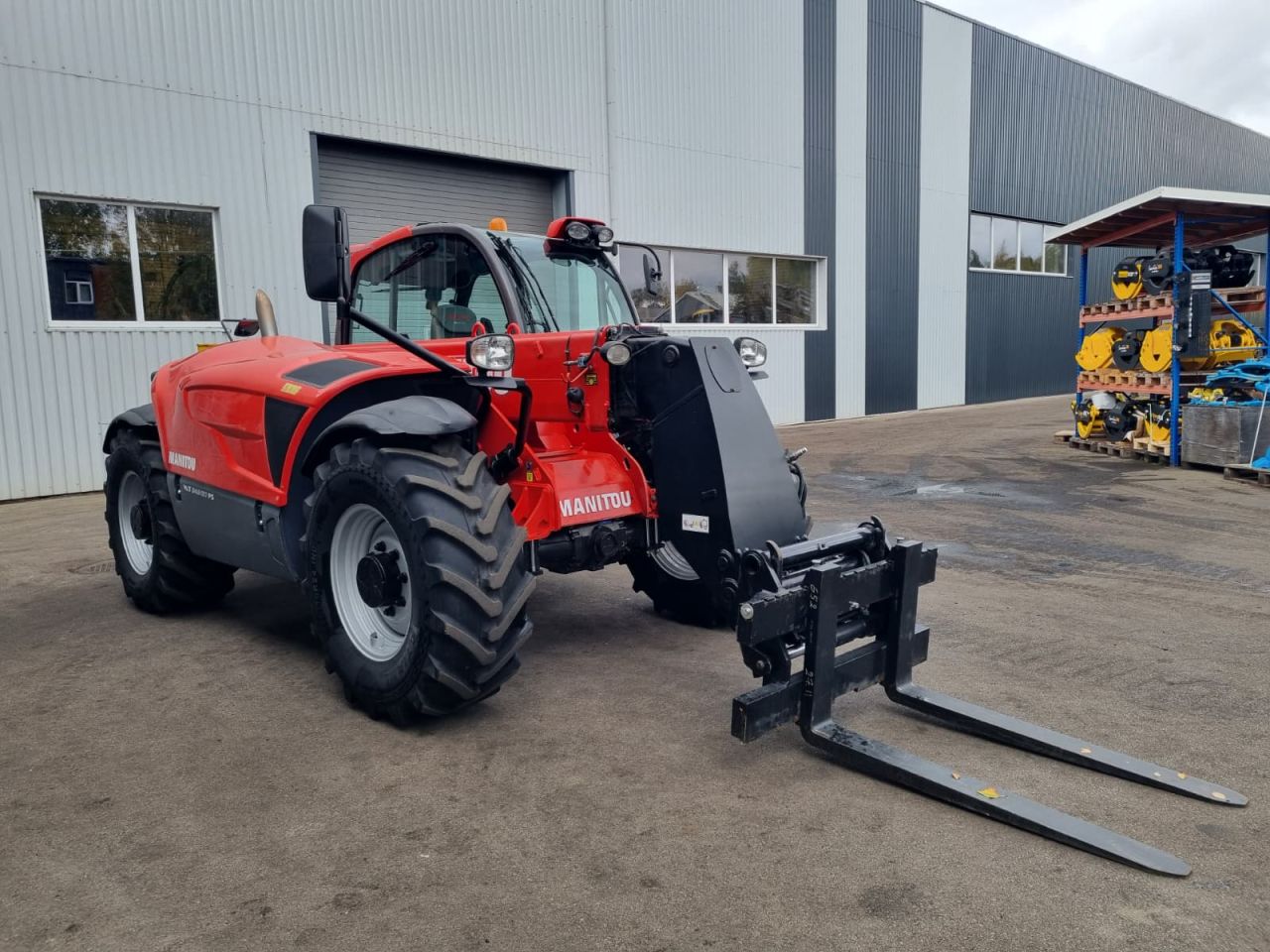 Manitou MLT840-137 PS for sale