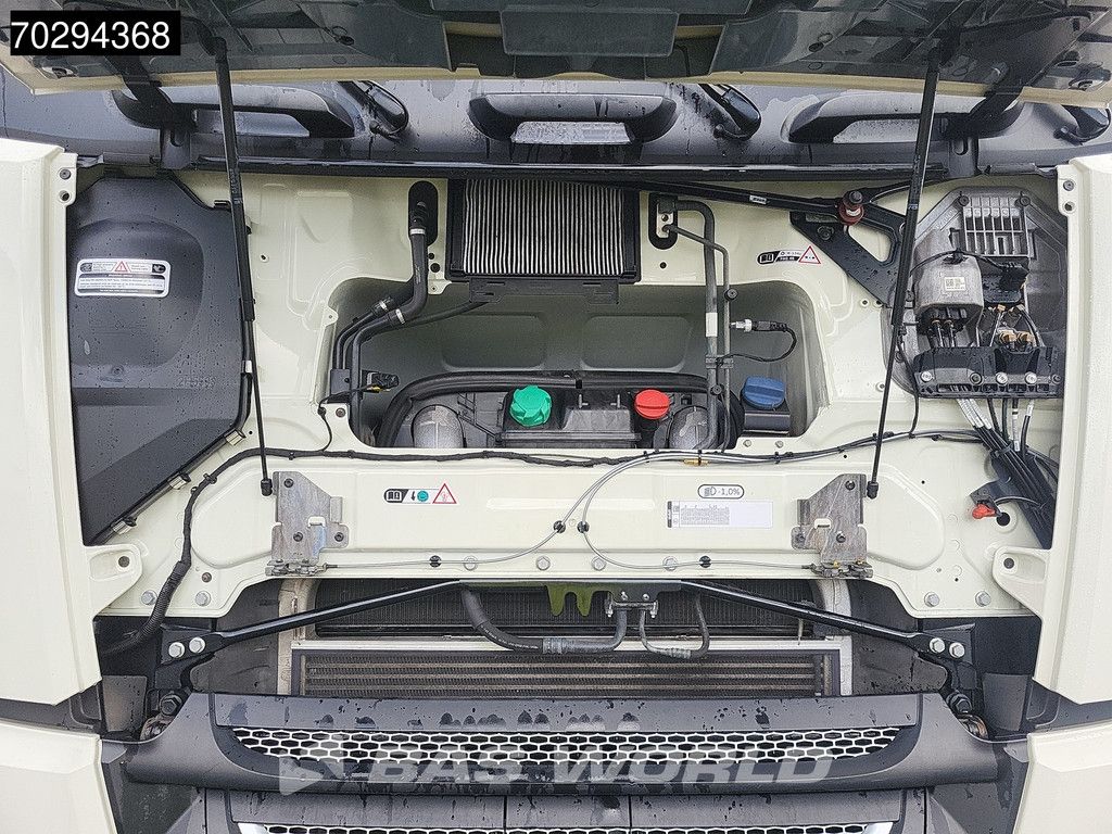 DAF XF 480 4X2 2xTanks ACC Euro 6