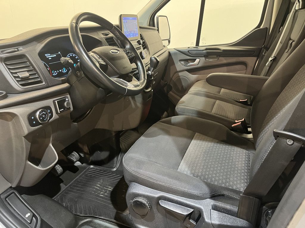 Ford Transit Custom 2.0 TDCI L1H1 Trend 130 PK Servicebus / Sortimo Inrichting / Euro 6 / Airco / Cruise Control / Camera / CarPlay / Navigatie / 3-Zits /
