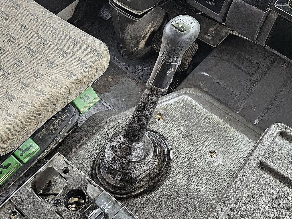 MERCEDES-BENZ 3235 SK v8 full steel