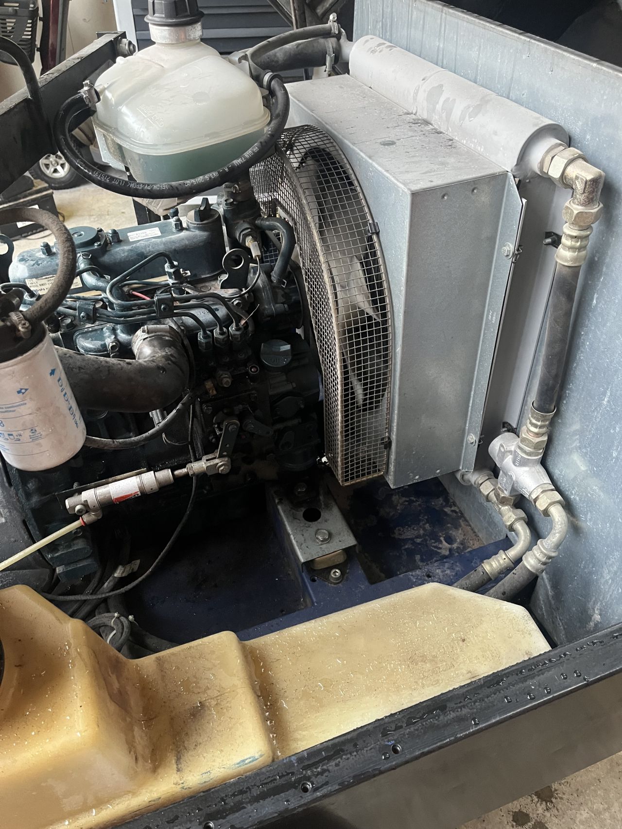 Compair 2.5 kuub compressor met koeler