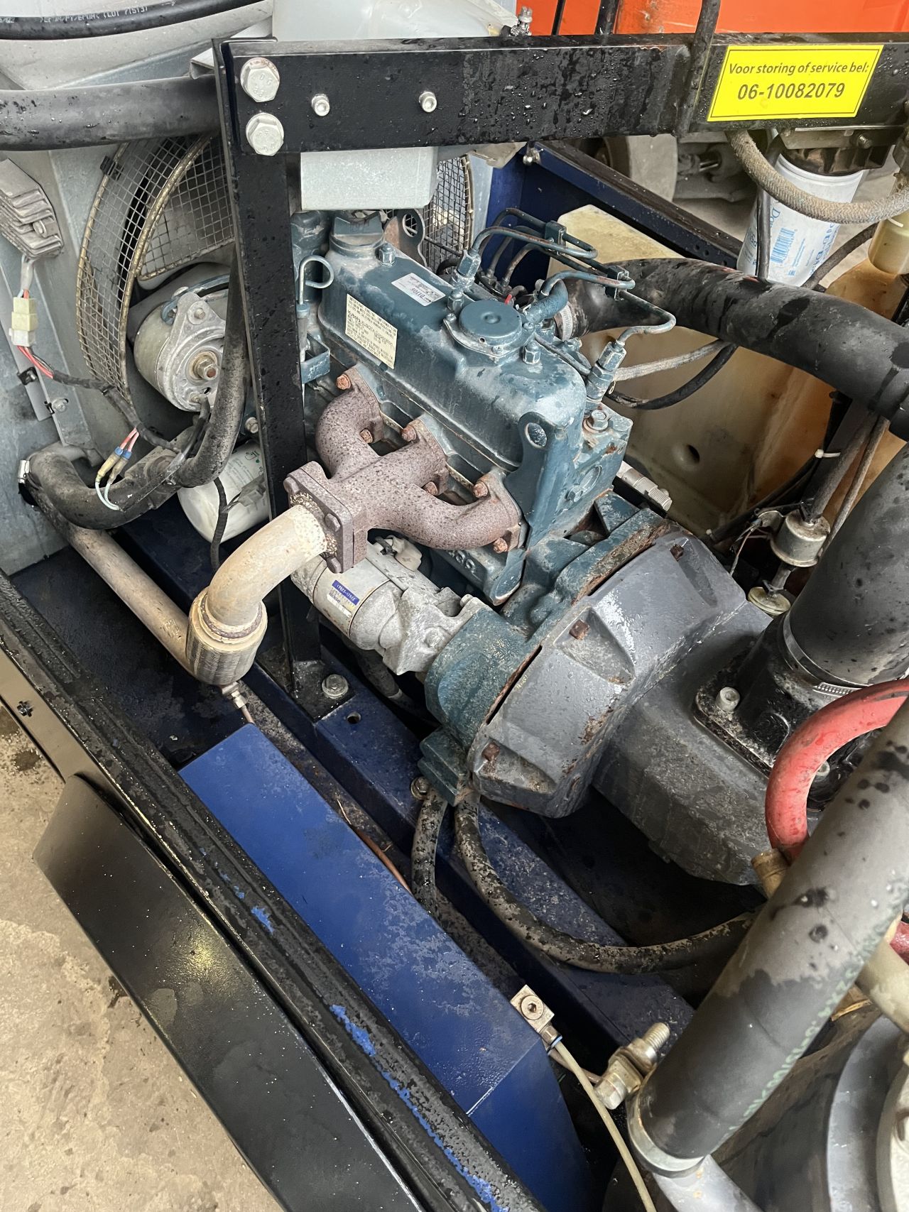 Compair 2.5 kuub compressor met koeler