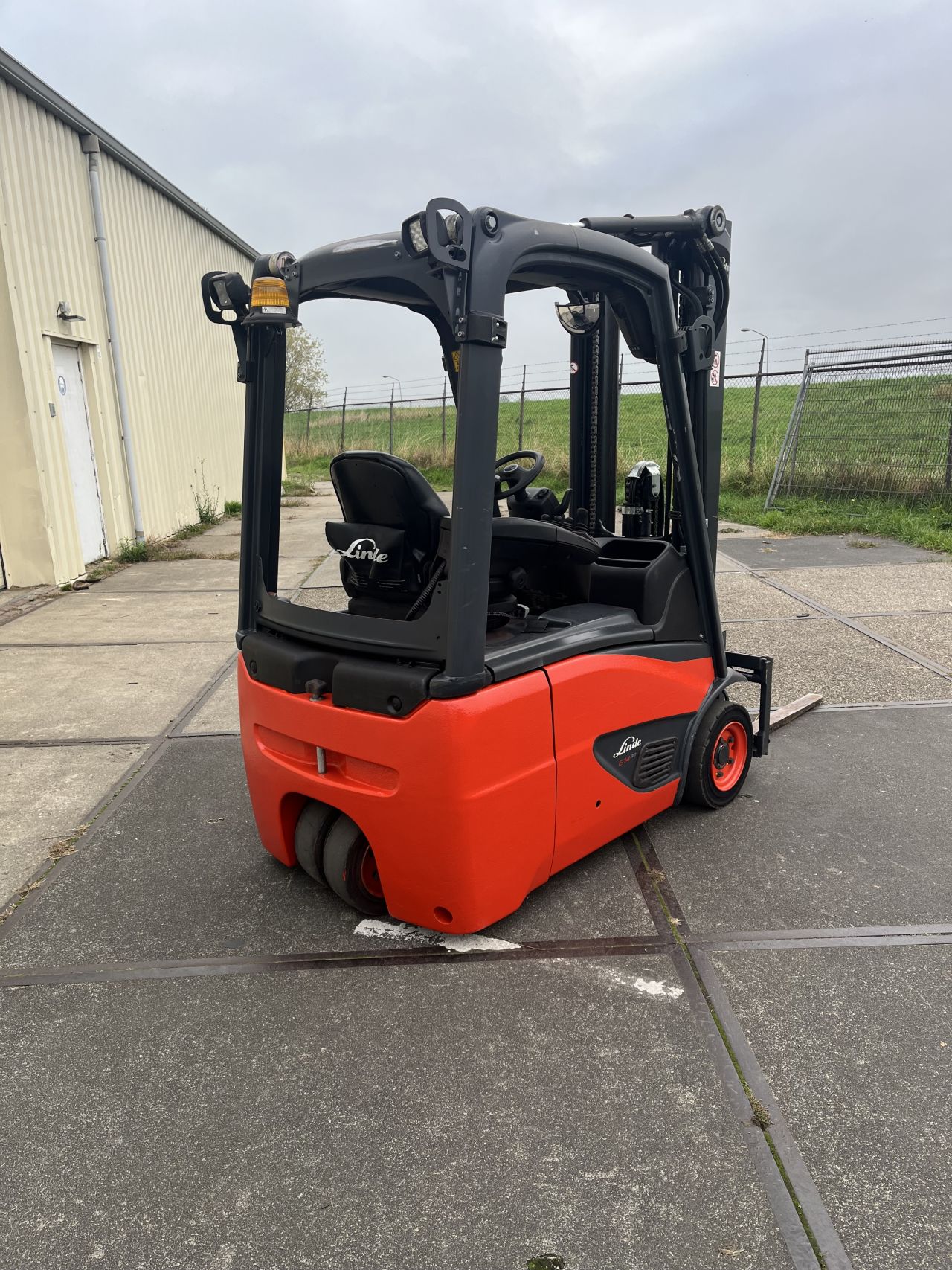 Linde E14-02 EVO