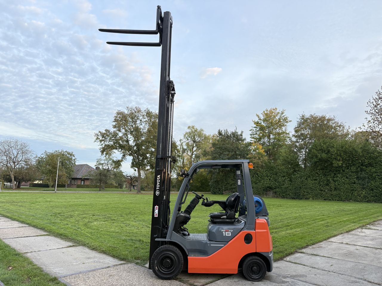 Toyota 1800KG BJ2015 triplex 4.7M Freelift Sideshift 8 serie