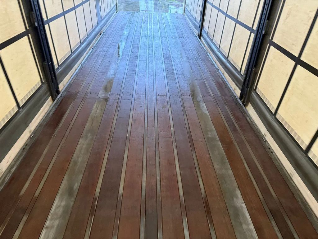 Tracon Schuifzeilen/Schuifdak Hardhouten vloer Gegalvaniseerd 270H