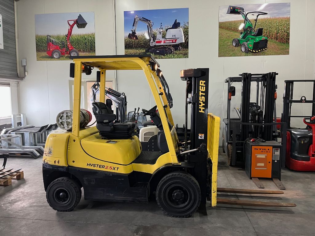 HYSTER H2.5XT Heftruck, Triplo,Freelift,Sideshift, LPG, Bj 2017.