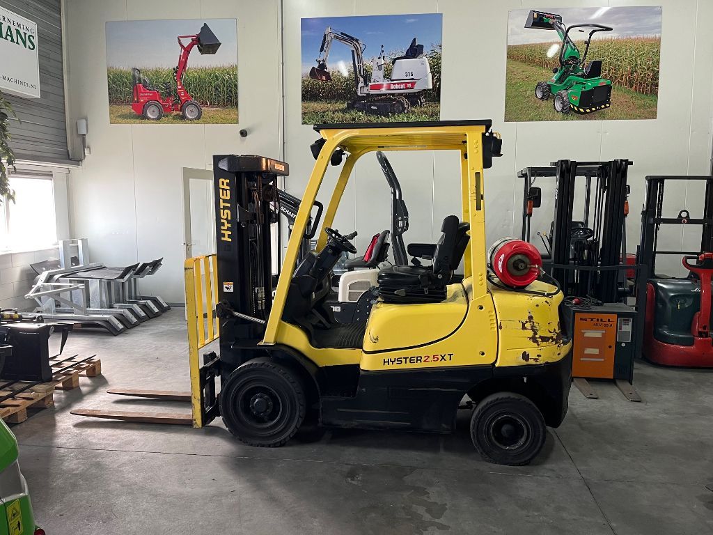 HYSTER H2.5XT Heftruck, Triplo,Freelift,Sideshift, LPG, Bj 2017.