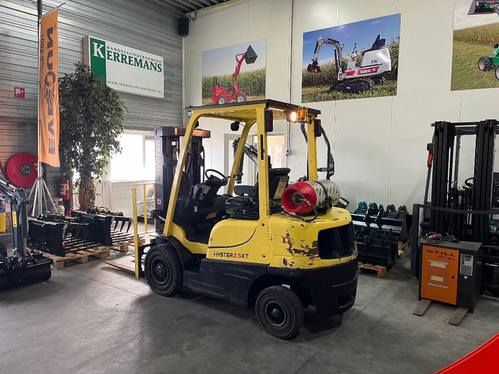 HYSTER H2.5XT Heftruck, Triplo,Freelift,Sideshift, LPG, Bj 2017.