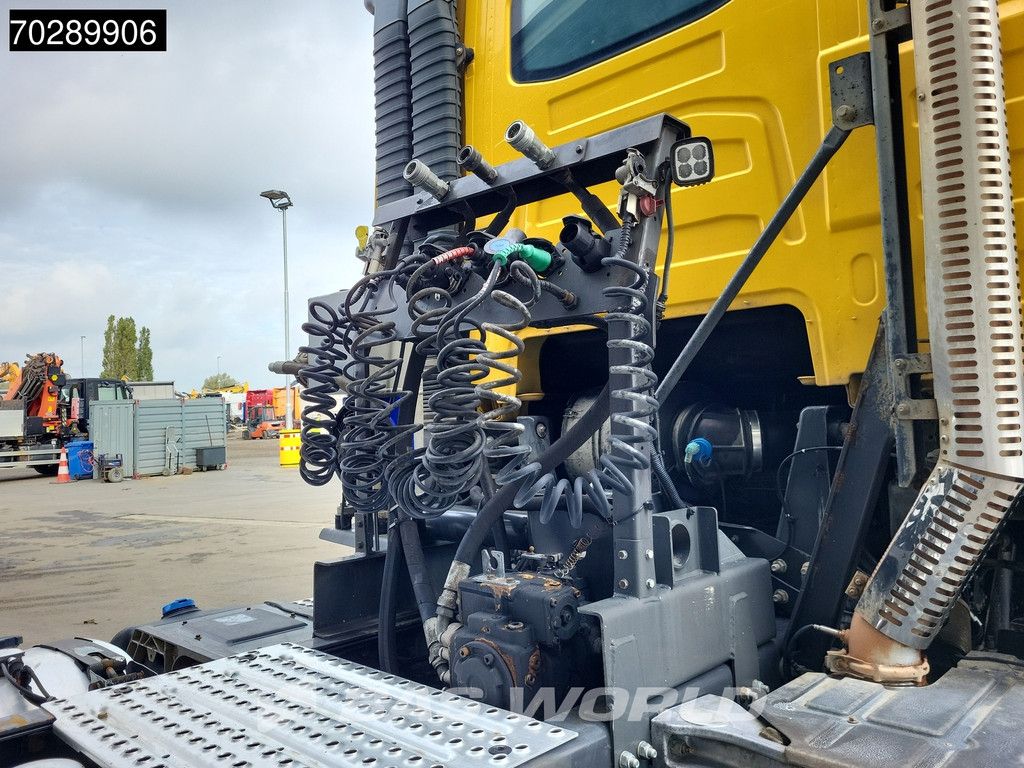 Volvo FH 420 6X4 2x Tanks PTO Hydrauliek Euro 6