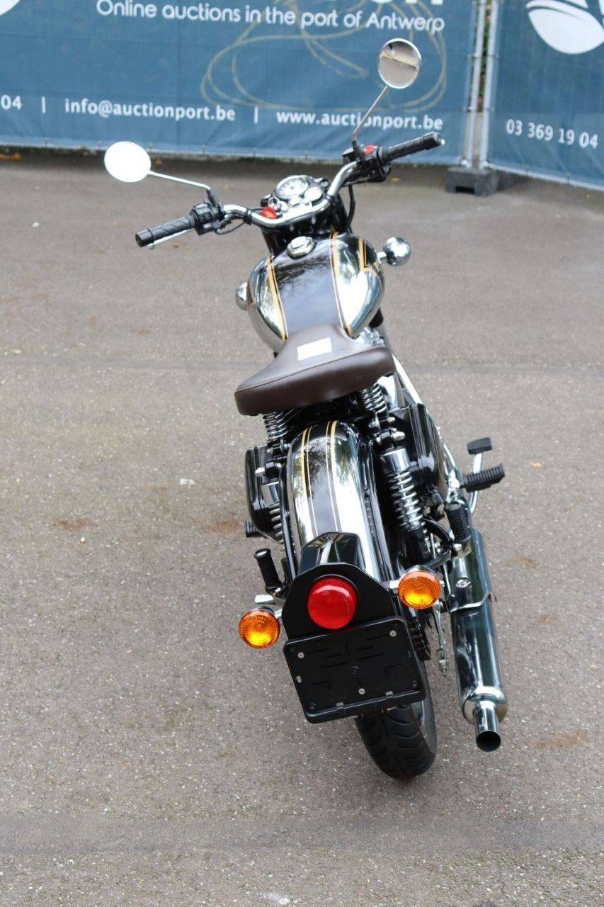 Royal Enfield CLASSIC BULLET 500 Petrol 2013 (Margin)
