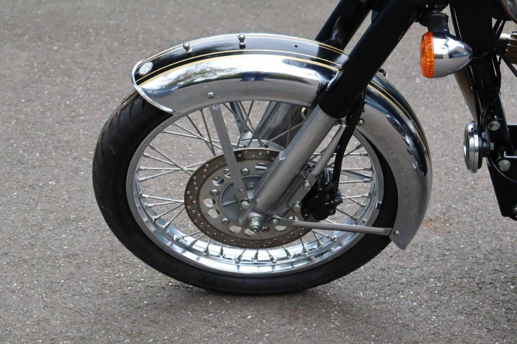 Royal Enfield CLASSIC BULLET 500 Petrol 2013 (Margin)