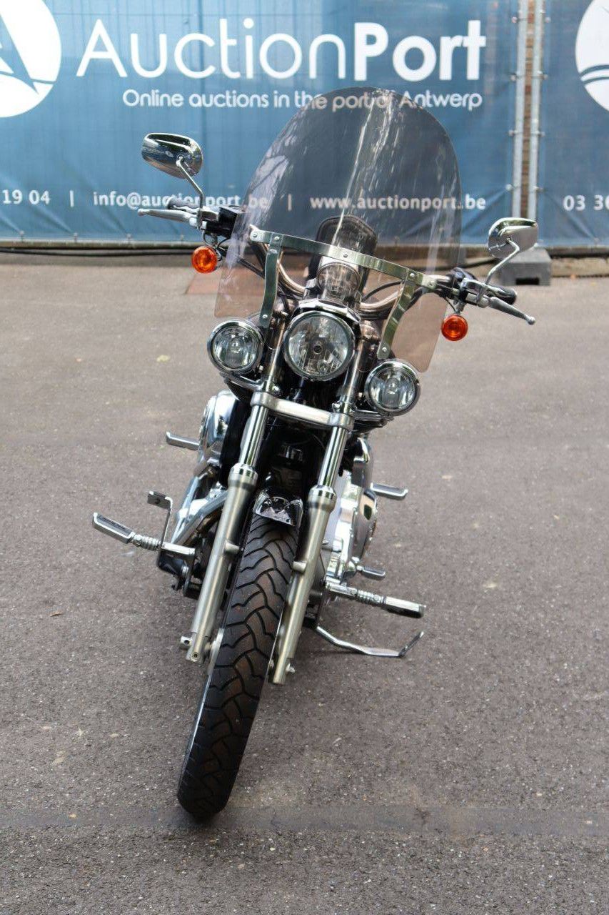 Harley-Davidson Dyna Super Glide Custom Benzin 2004