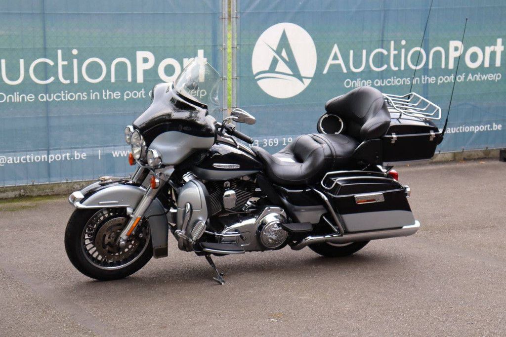 Harley-Davidson Ultra Classic Benzine 2013