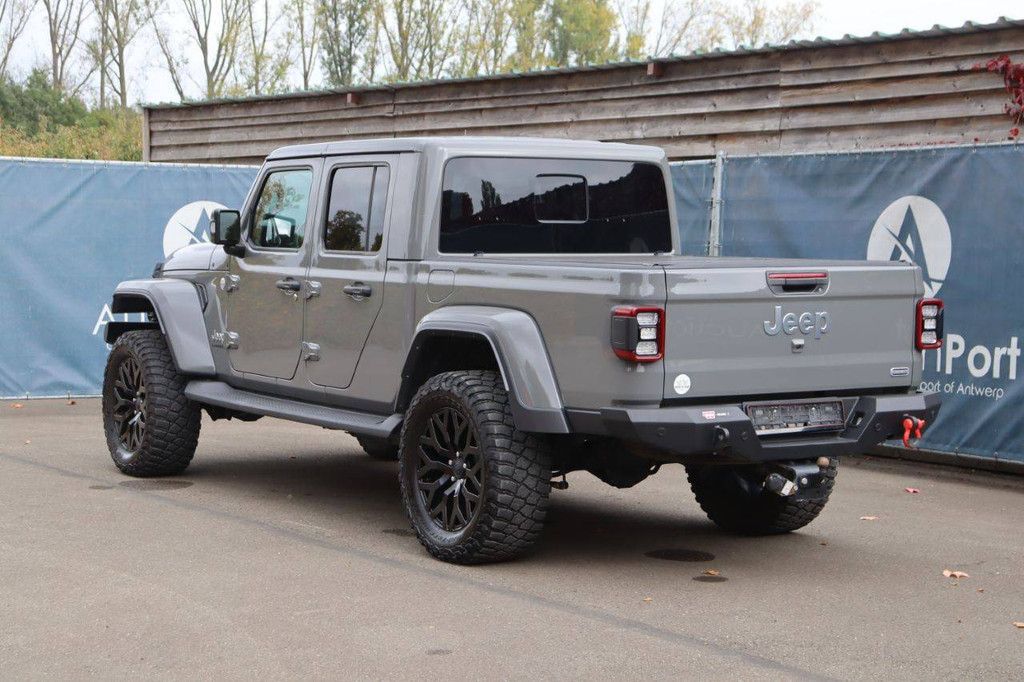 SUV Jeep Gladiator Diesel 260 PS 2021