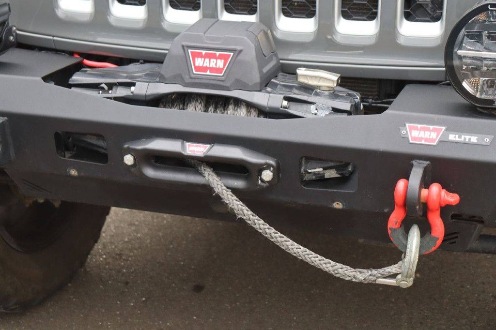 SUV Jeep Gladiator Diesel 260 PS 2021