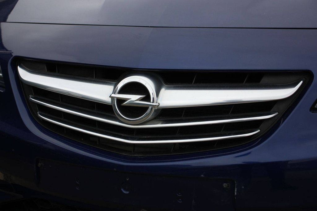 Convertible Opel Cascada Diesel 165hp 2014 (Margin)