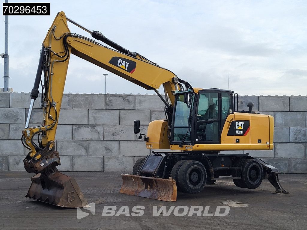 Caterpillar M320 F