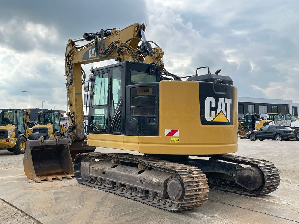 Caterpillar 325F LCR