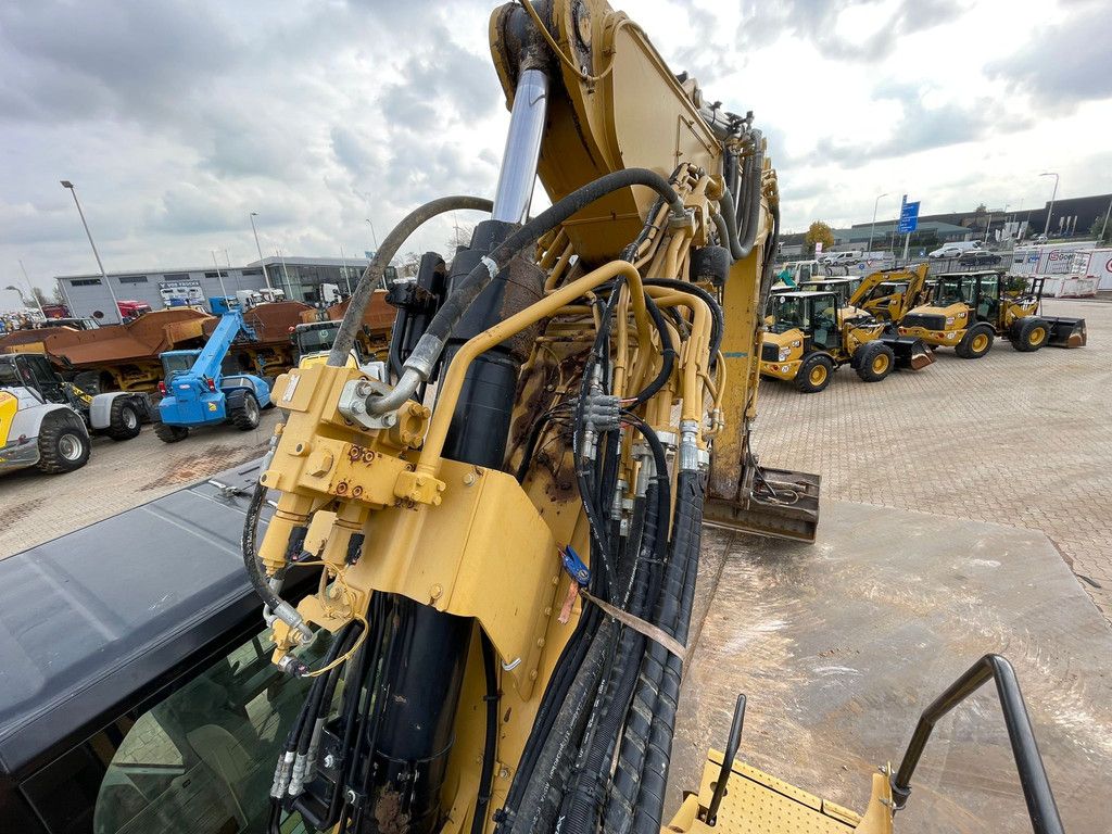 Caterpillar 325F LCR