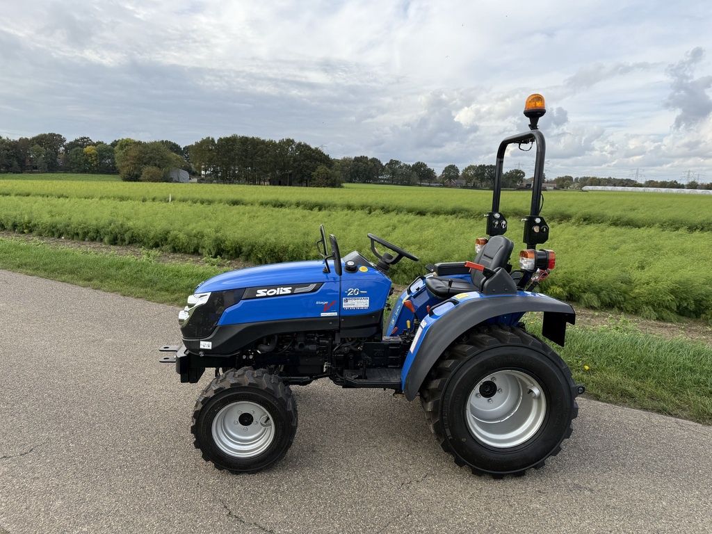 Solis 20 4WD minitractor met stuurbekrachtiging