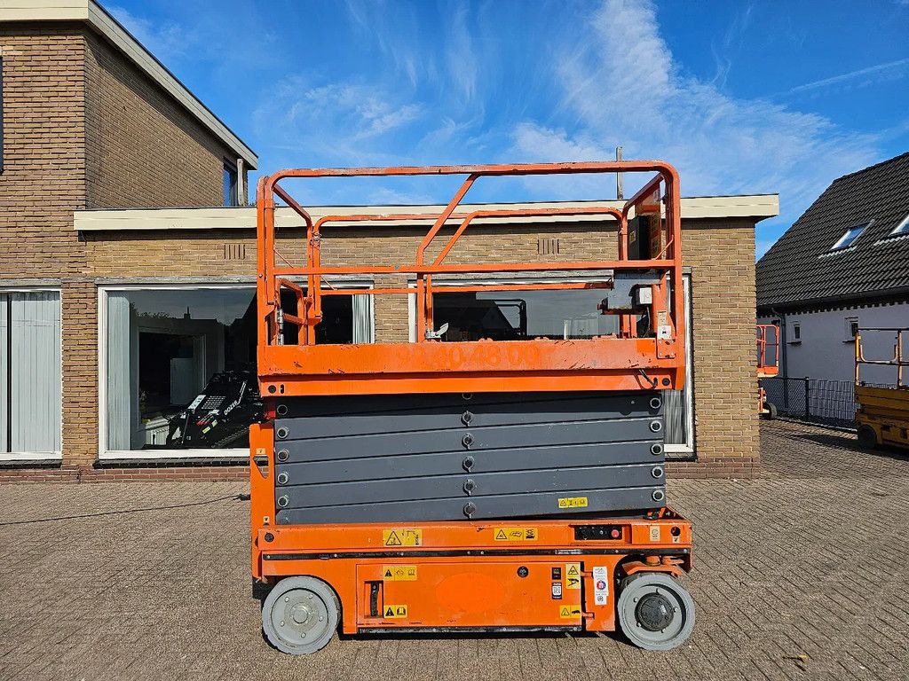 Holland Lift Dingeli 14m hoogwerker schaarlift 95 uur