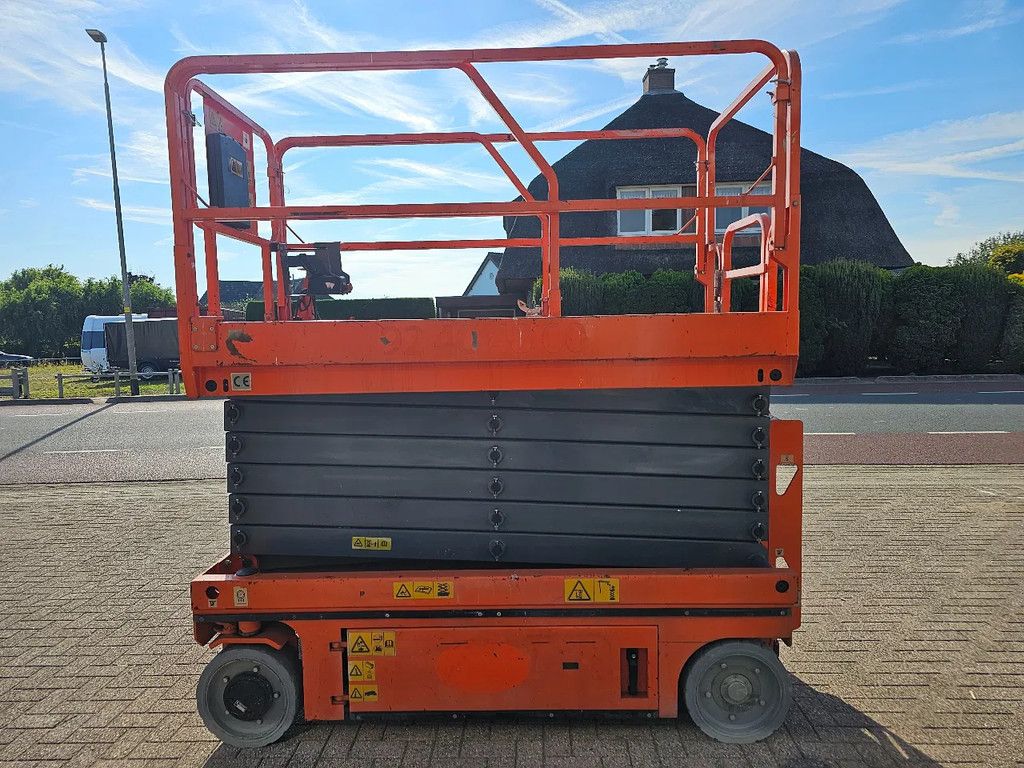 Holland Lift Dingeli 14m hoogwerker schaarlift 95 uur