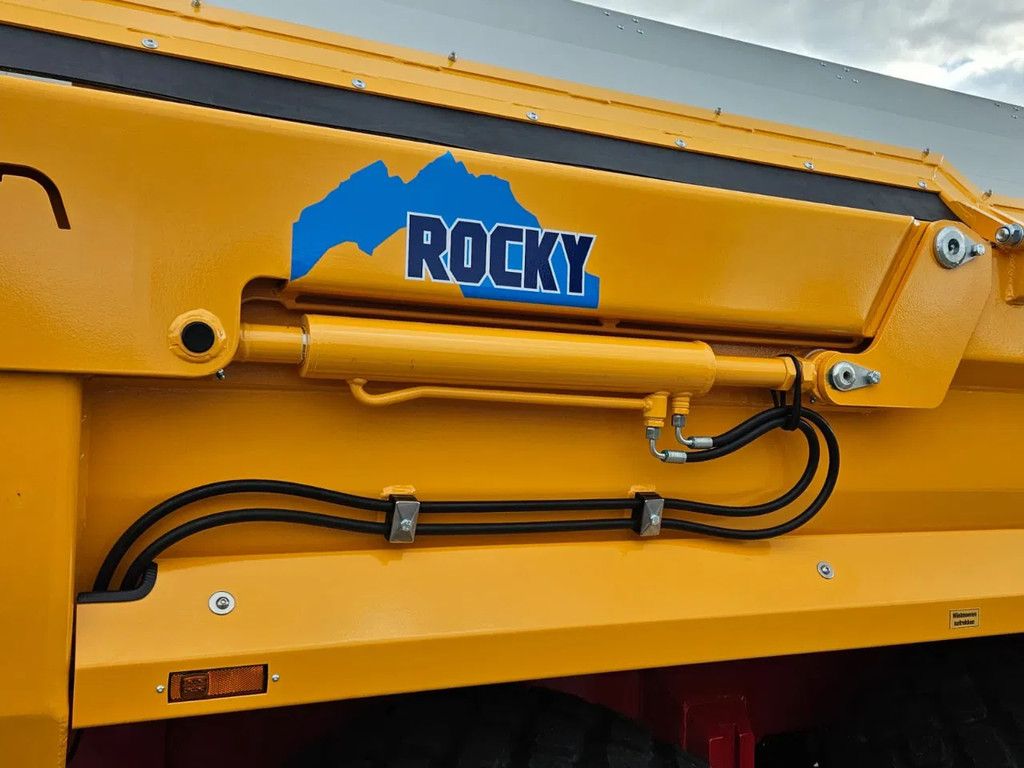 VGM Rocky 12