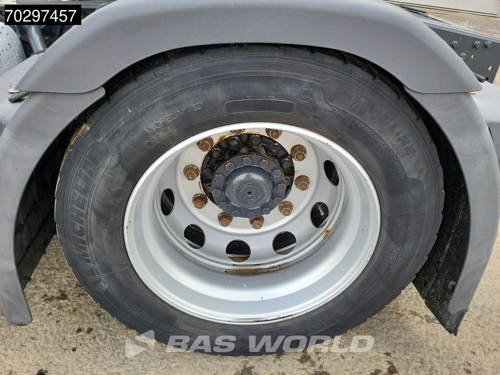 Iveco S-Way 460 4X2 Mega Retarder 2xTanks ACC Euro 6