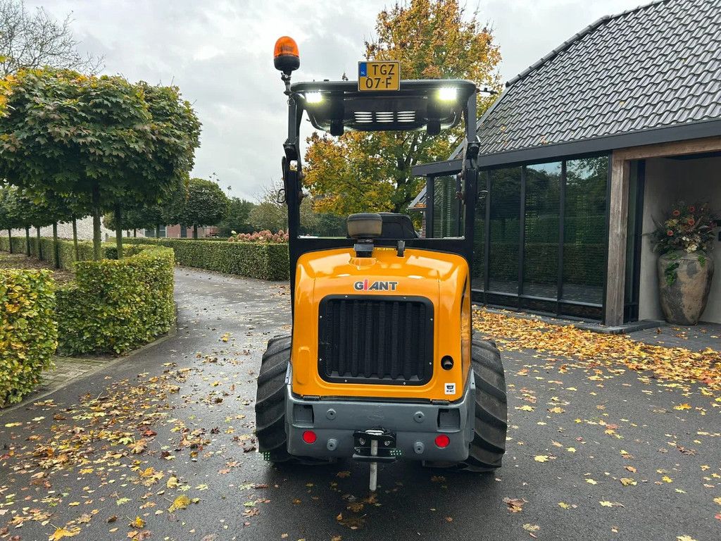 Giant V452T X-TRA HD VERKOCHT