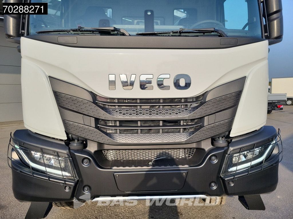 Iveco X-Way 460 6X4 New! Retarder Steelsuspension Big-Axle Navi Euro 6
