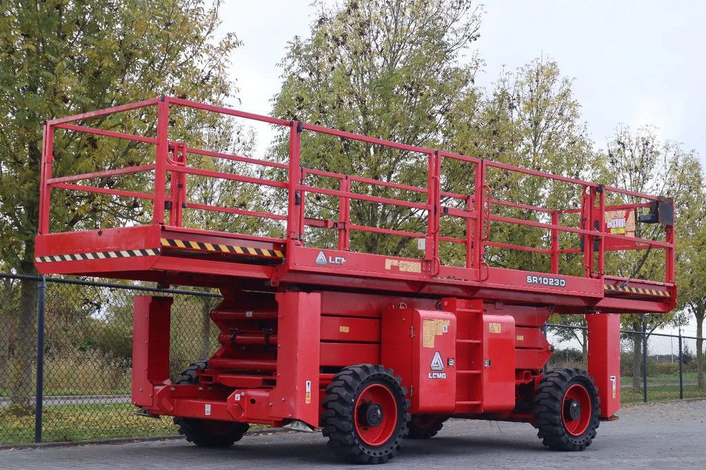 LGMG SR1023D | 12 METER | 1.100 KG