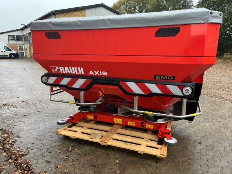 Kuhn RAUCH AXIS-50.2 H.