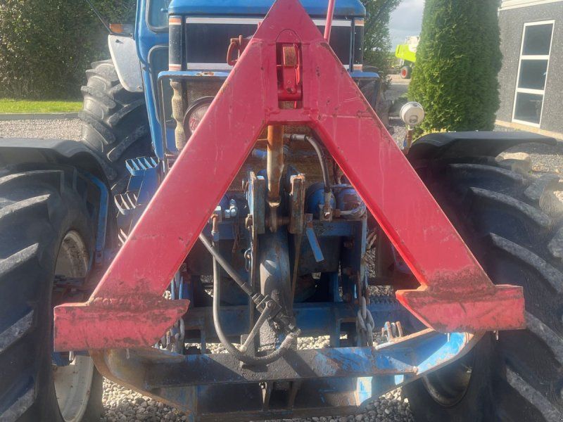 Ford 8210 Force II Med frontlift