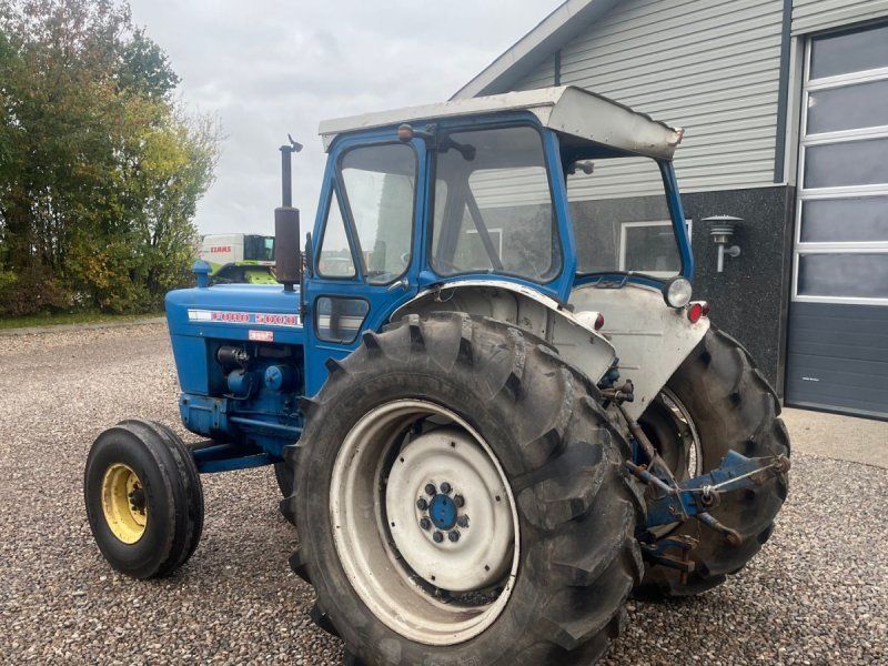 Ford 5000 Y-model