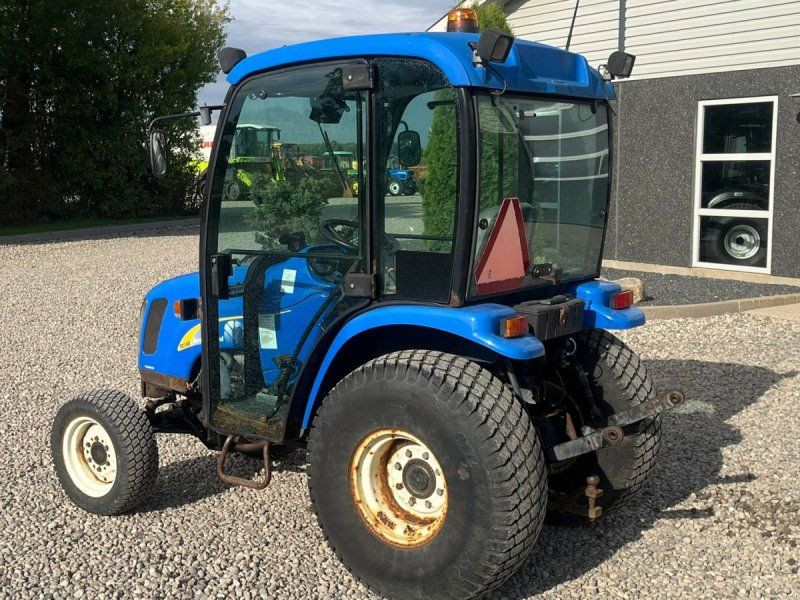 New Holland TC35DA Hydrostat