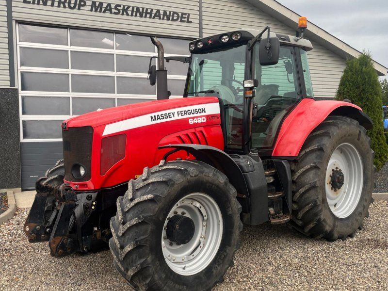 Massey Ferguson 6490 Dyna 6 med frontlift