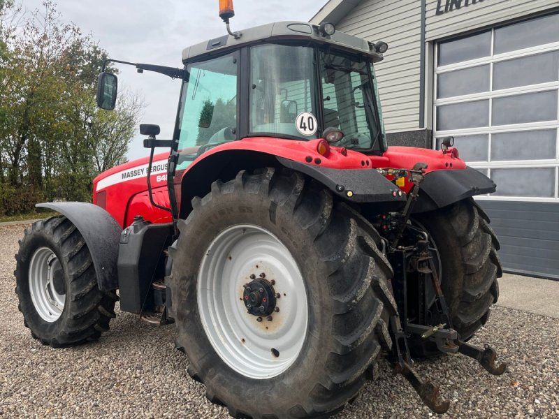 Massey Ferguson 6490 Dyna 6 med frontlift