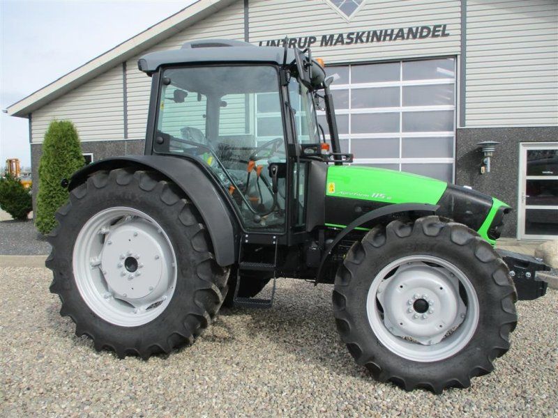 Deutz-Fahr Agrofarm 115G New and Un  with 30F+30R Hi-Lo and Cree