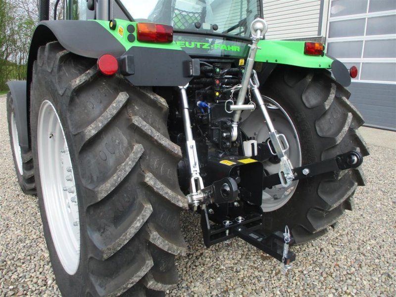 Deutz-Fahr Agrofarm 115G New and Un  with 30F+30R Hi-Lo and Cree