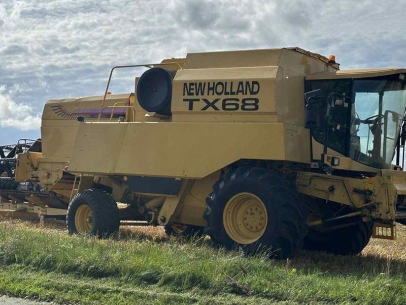 New Holland TX68 + 24” skærebord