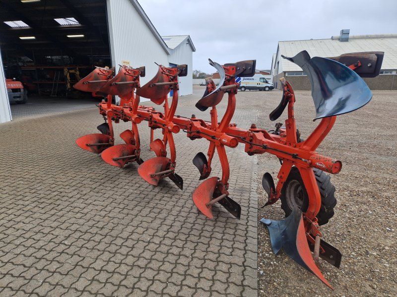 Kuhn VARI-MASTER 152 4+1