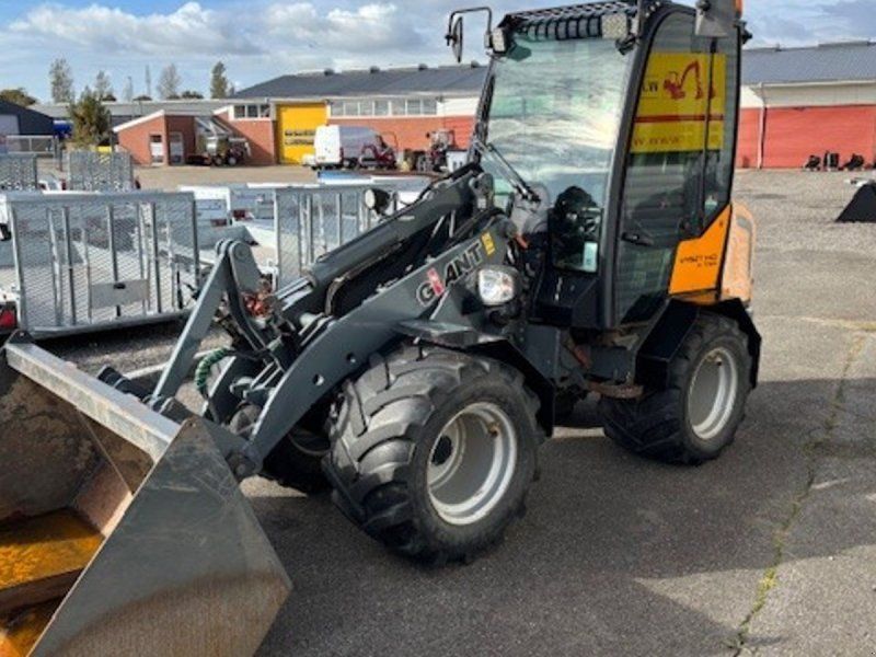 Giant V452T HD X-tra