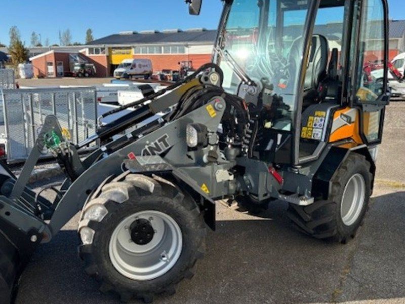 Giant G2700 X-TRA HD PLUS med dobbelpumpe og proinch
