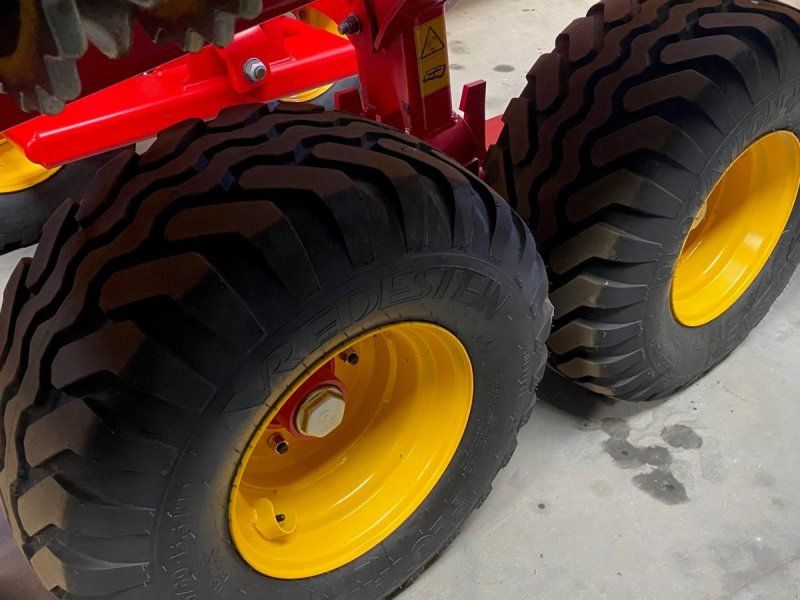 Väderstad RIUS HD 10,2 m tromle Väderstad RIUS HD 10,2 m Cambridge tro