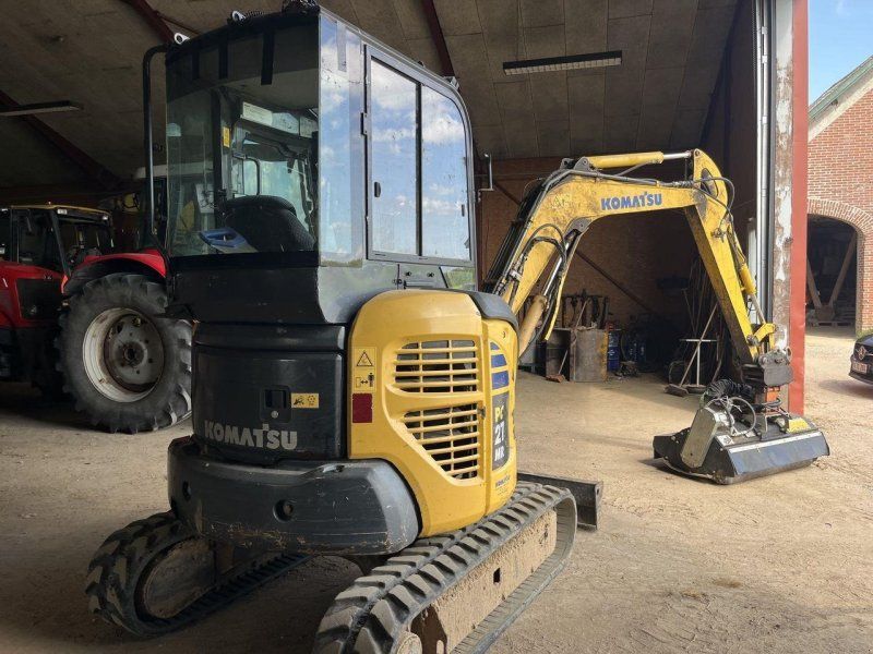 Komatsu PC27MR-2