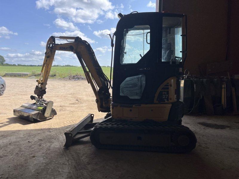 Komatsu PC27MR-2
