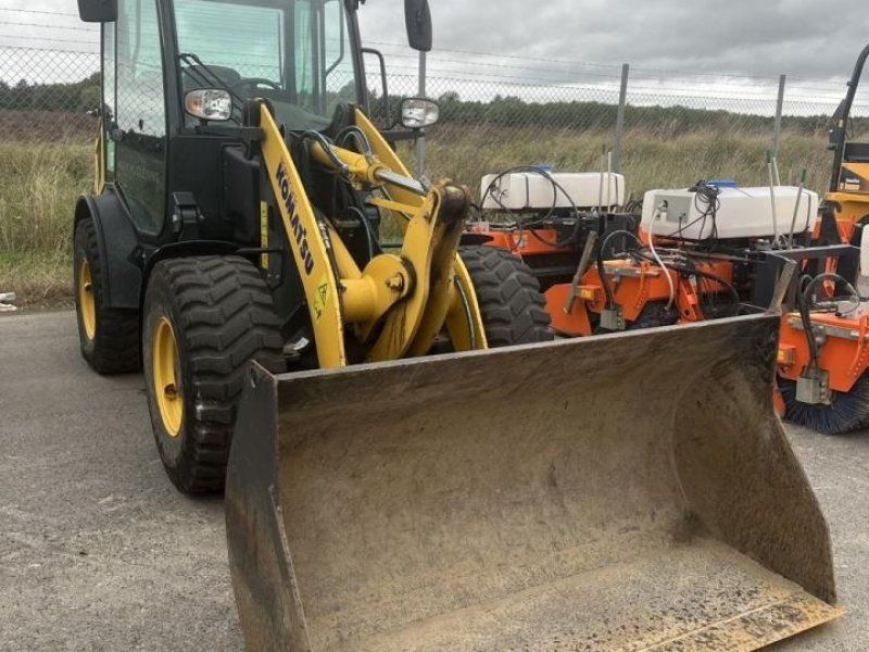 Komatsu WA70M-8EO