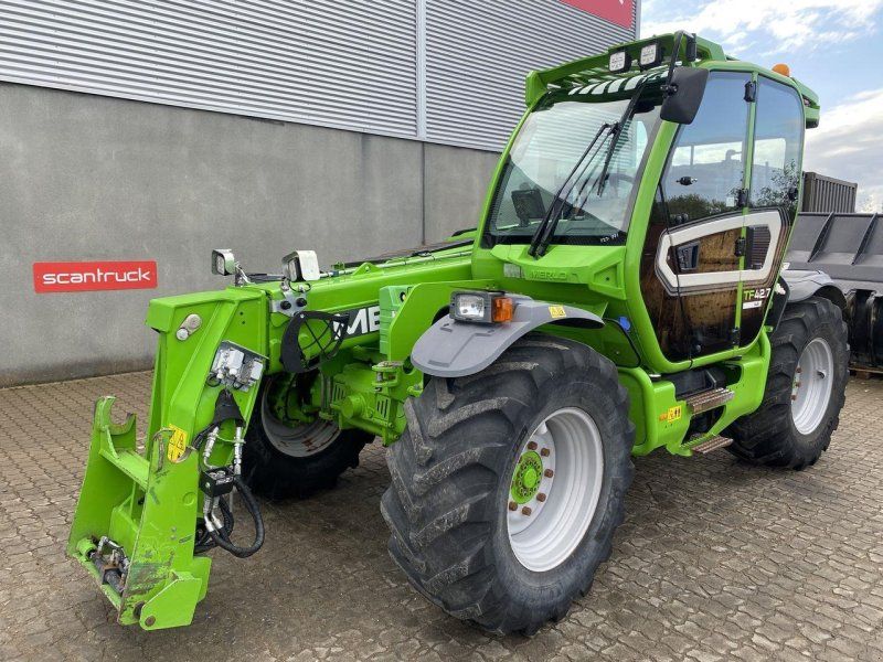 Merlo TF42.7